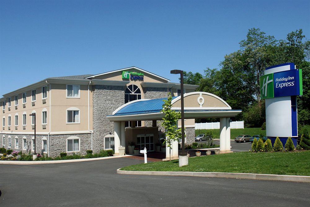 Express Hartford-newington By Ihg Hotel