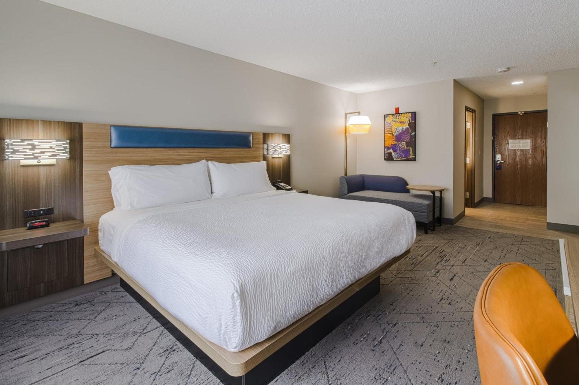 Express Hartford-newington By Ihg 2* Newington
