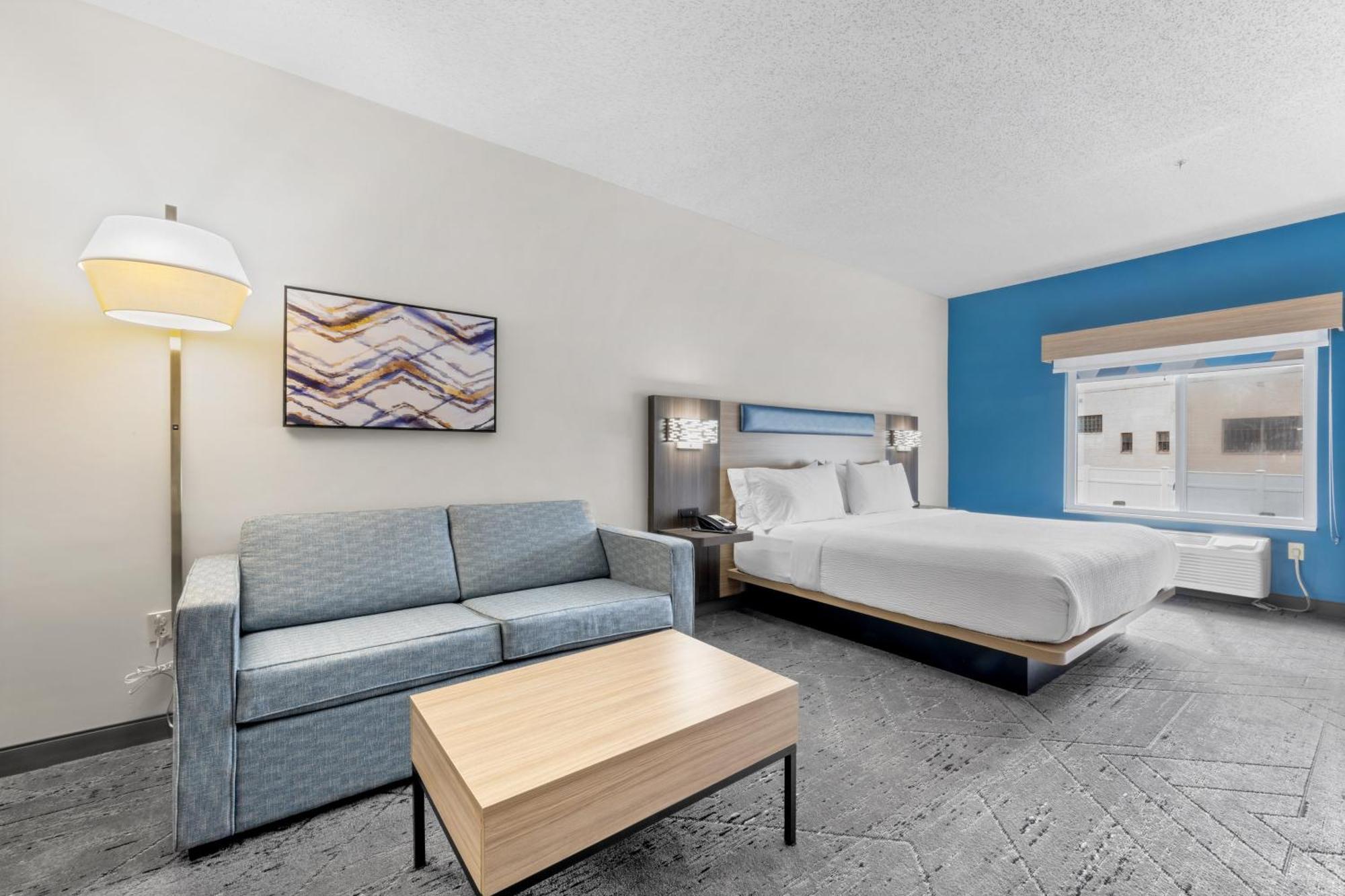 Express Hartford-newington By Ihg Hotel